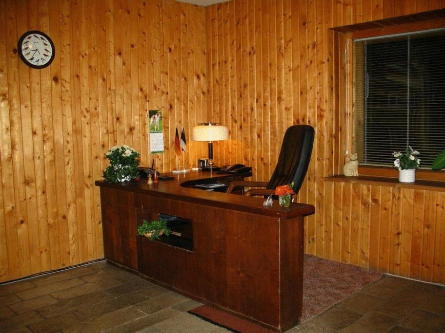 Nepi Hotell Tallin Zewnętrze zdjęcie