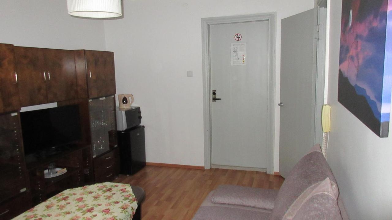 Nepi Hotell Tallin Zewnętrze zdjęcie