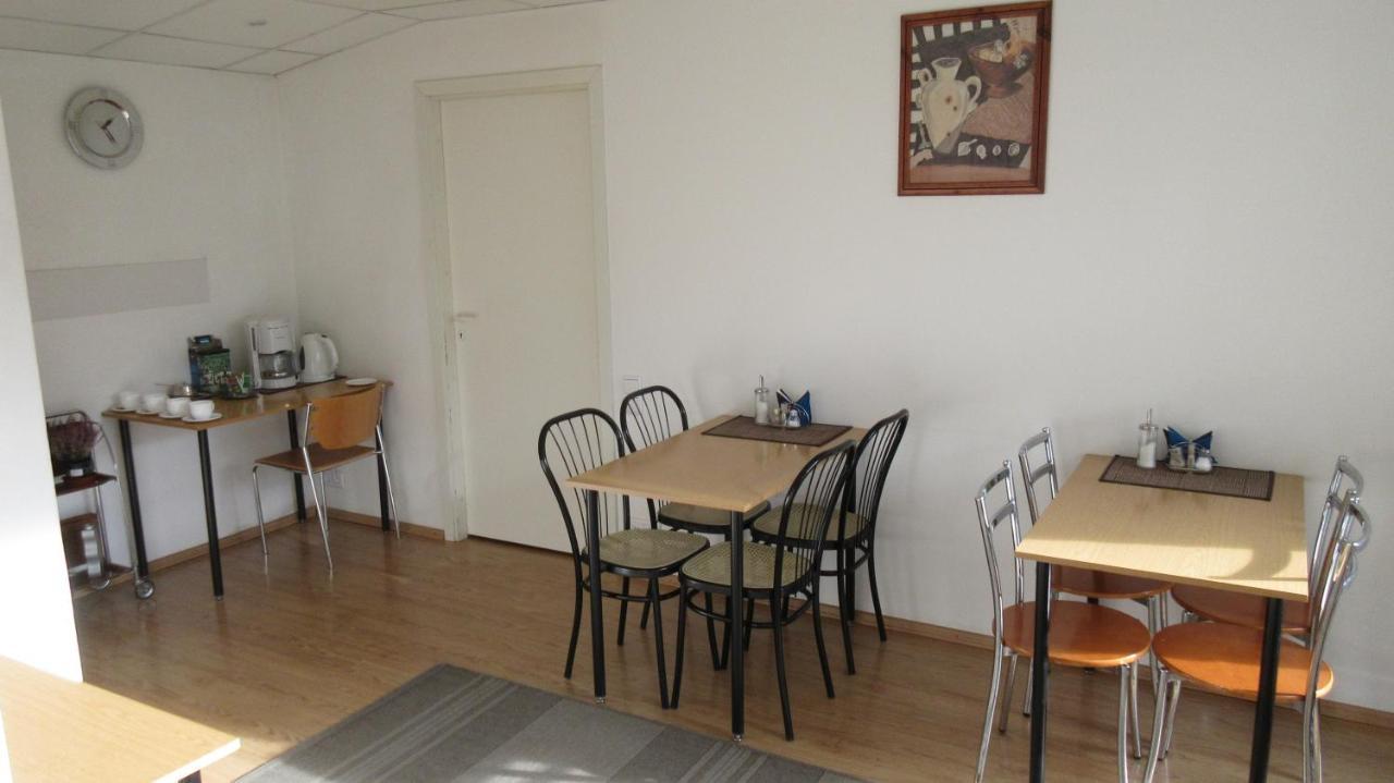 Nepi Hotell Tallin Zewnętrze zdjęcie